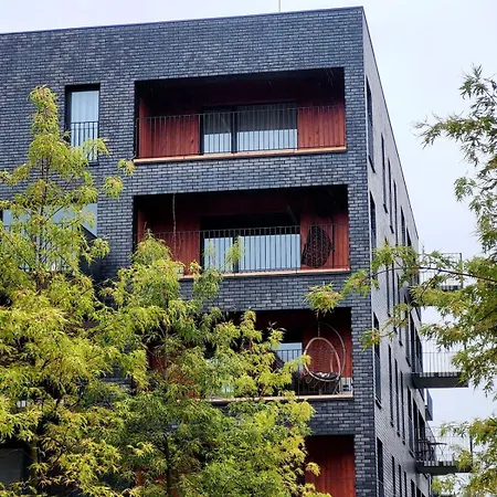 The Lucky Five At Glivia Apartment