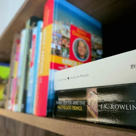 The Lucky Five At Glivia Parking&garden * Gliwice