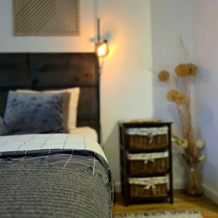 The Lucky Five At Glivia Parking&garden Apartment