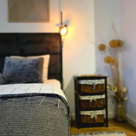 The Lucky Five At Glivia Parking&garden Apartment