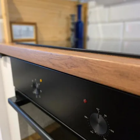 Lägenhet The Lucky Five At Glivia Parking&garden